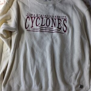 Sporto Cream Crewneck Sweater with Maroon Accents